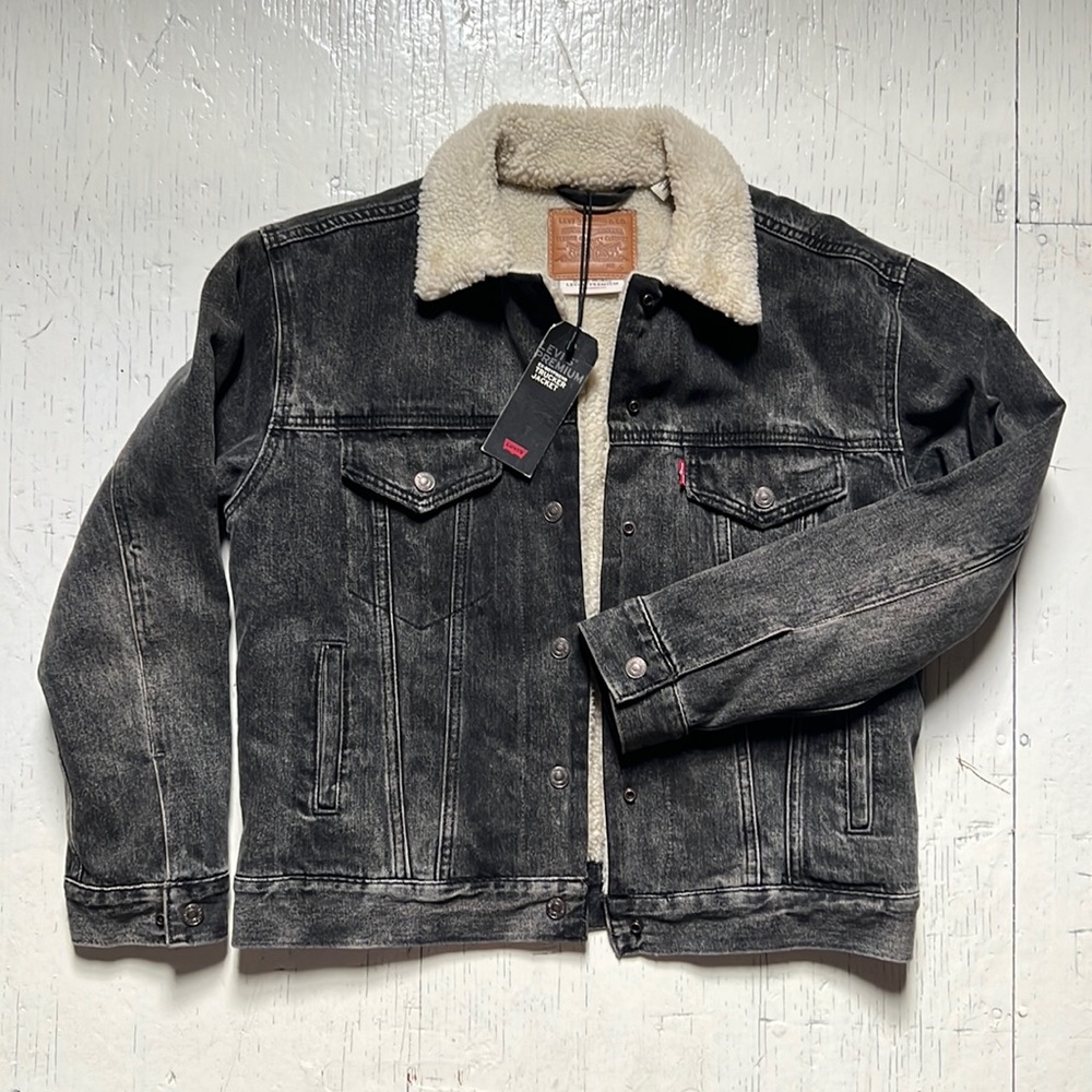 Levi's Ex-Boyfriend Trucker Jacket NWT